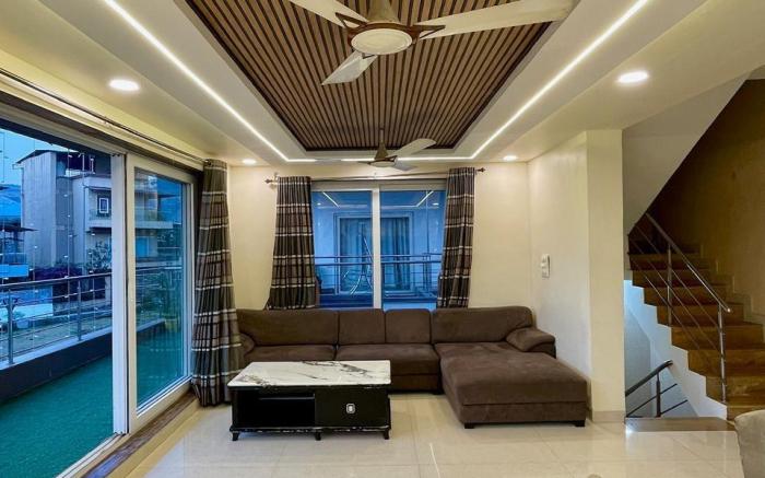 Greystone 4BHK with Pvt Pool by Stellar Stays