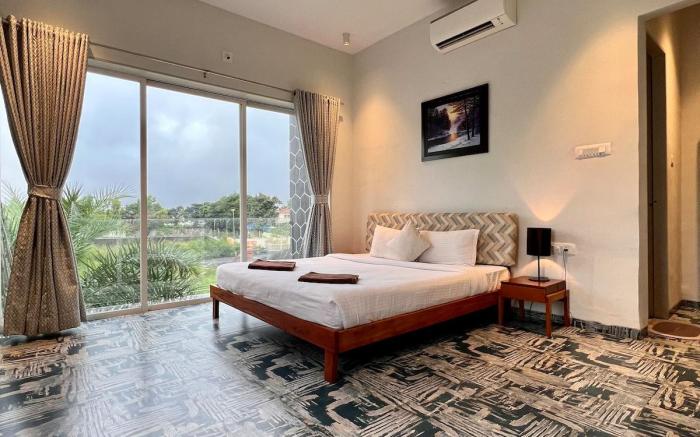 Touchwood 4BHK with Pvt Pool by Stellar Stays