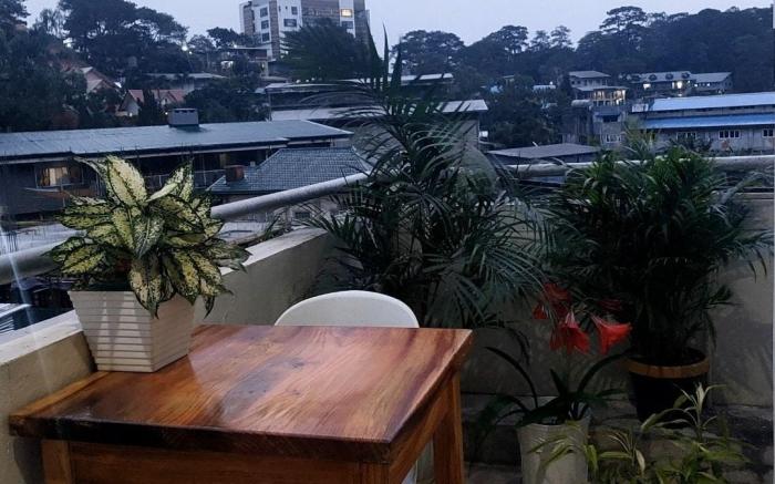 Balancia Guest House @ 3rd flr., Parisas, Camp 7