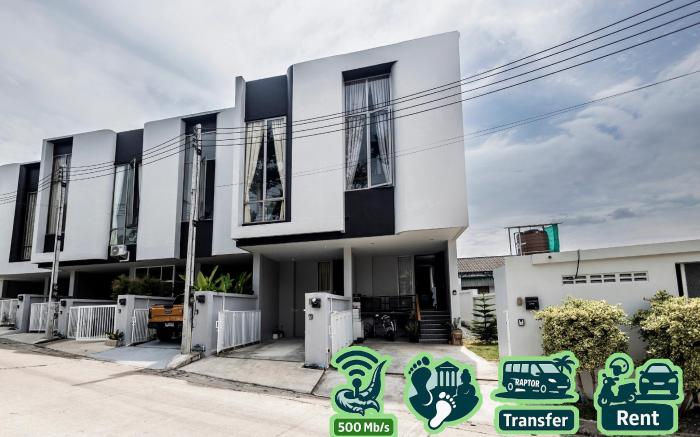 TownHouse7 2BR MonkeyHill