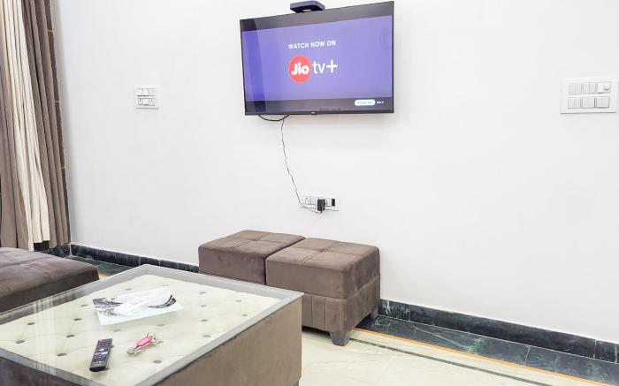VacationBuddy 3 BR Home Paschim Vihar Jwala Heri