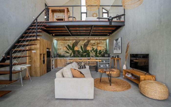 Tropical Palms Villa - 4BR Villa in Kerobokan