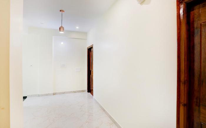 Super Hotel O PANVITH SUITES near Bangalore International Airport
