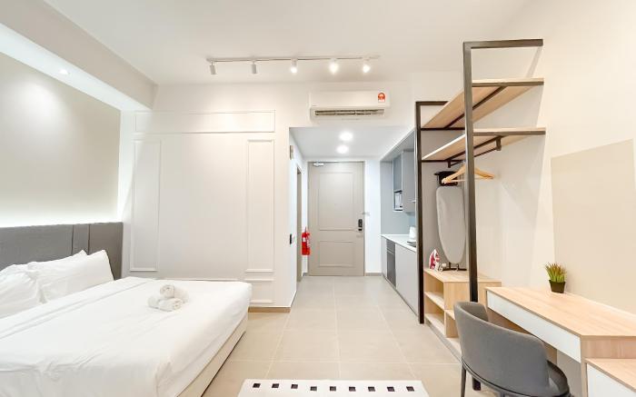 Mossaz PremiumStudio 4Pax Pool Ikea 23