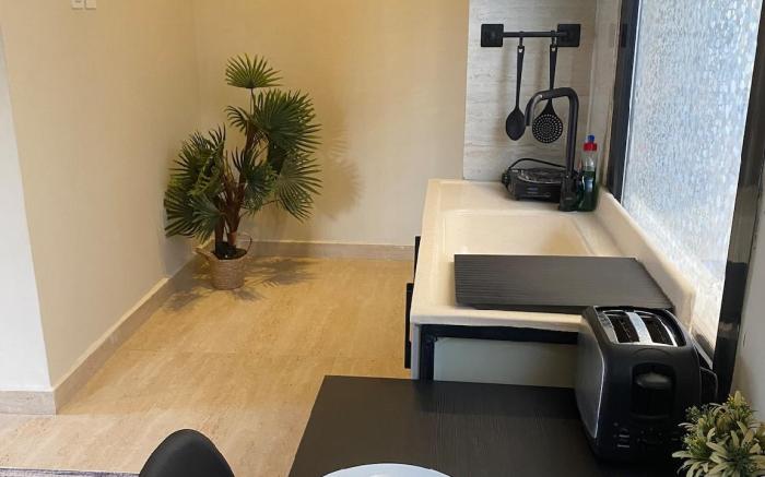 studio with self -entry near Diriyah