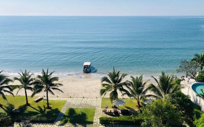 Panorama Seaview Suite (Escape Front)