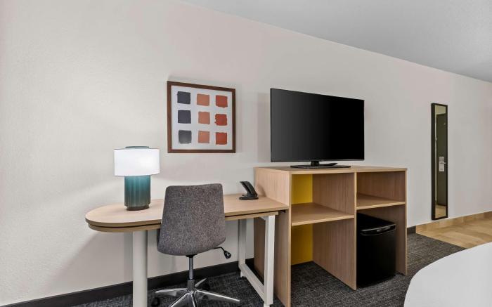 Spark by Hilton Bensalem Philadelphia