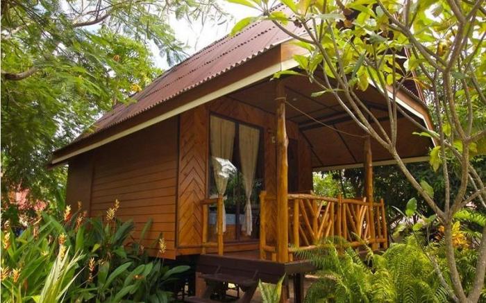 Palm Leaf Resort