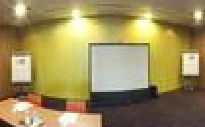 Holiday Inn Express Paris-Canal De La Villette By IHG