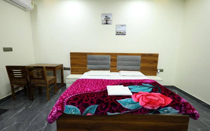 Radha Krishna Spiritual Stay
