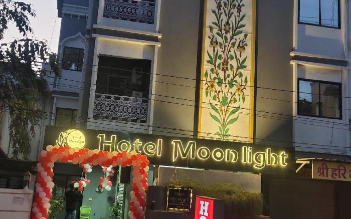 Hotel Moonlight