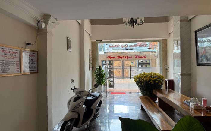 Hotel Ban Mê