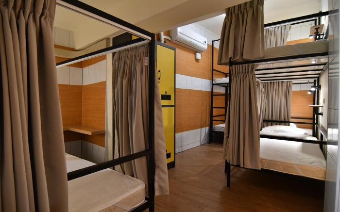 FU AO WO & HOSTEL