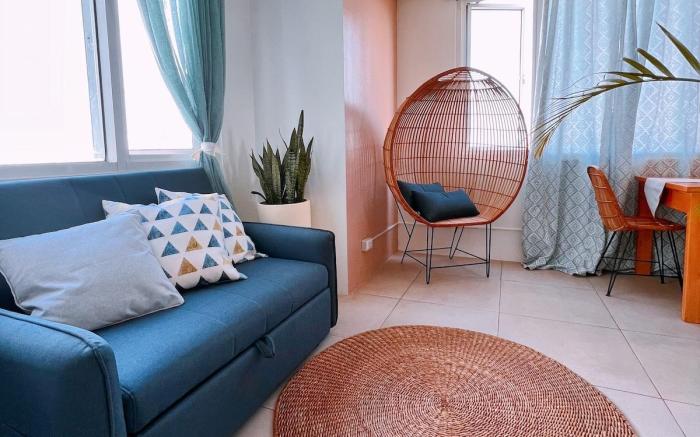 Hooga Home Calyx 1BR Walking Distance to Ayala