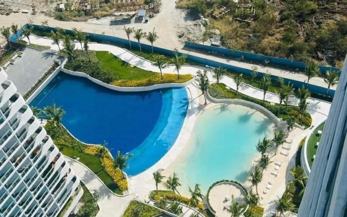 Azure North Golden Willow│Minimalist│NETFLIX│Wi-Fi