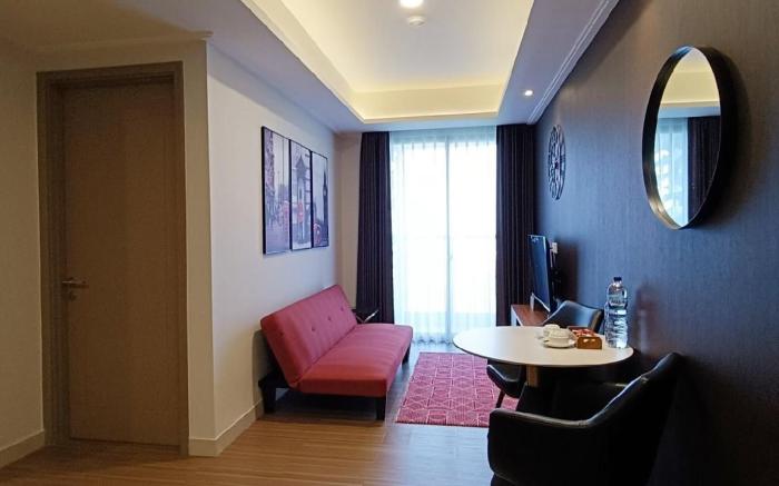 Gold Coast pik | 1 br |netflix | sofa bed |London