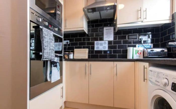 Portobello Rooms by DC London Rooms R1