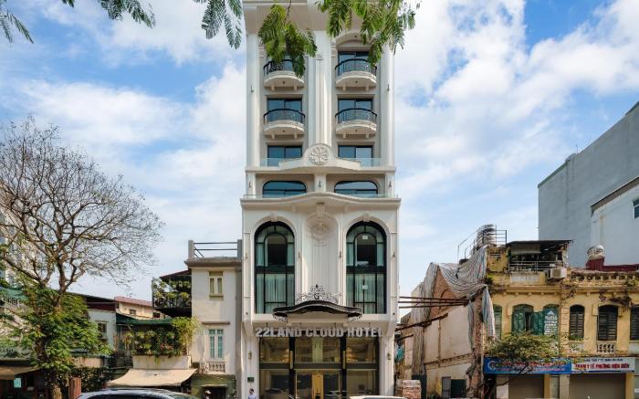 22Land Cloud Hotel