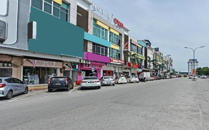 SUPER OYO 768 Fajar Baru Boutique Hotel