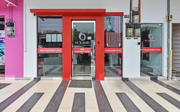 SUPER OYO 768 Fajar Baru Boutique Hotel