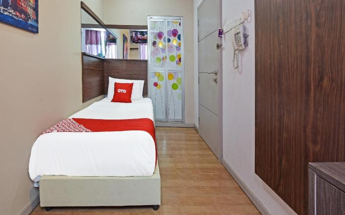 SUPER OYO 768 Fajar Baru Boutique Hotel