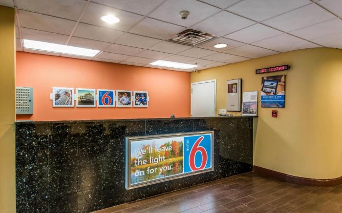 Motel 6 Harrisburg, PA - Hershey PA