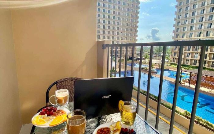Pure Bliss Getaway, Saekyung Condominium Pool view