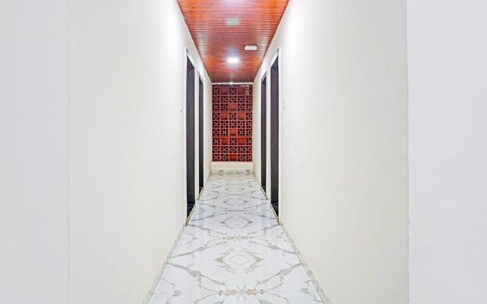 Townhouse Surya Inn