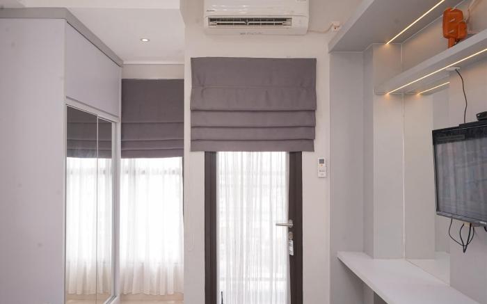 Modern Studio Apt at Transpark Bintaro By Travelio