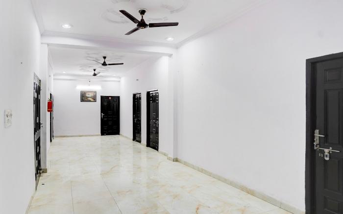 Super Hotel O Garden View Vrindavan Lucknow