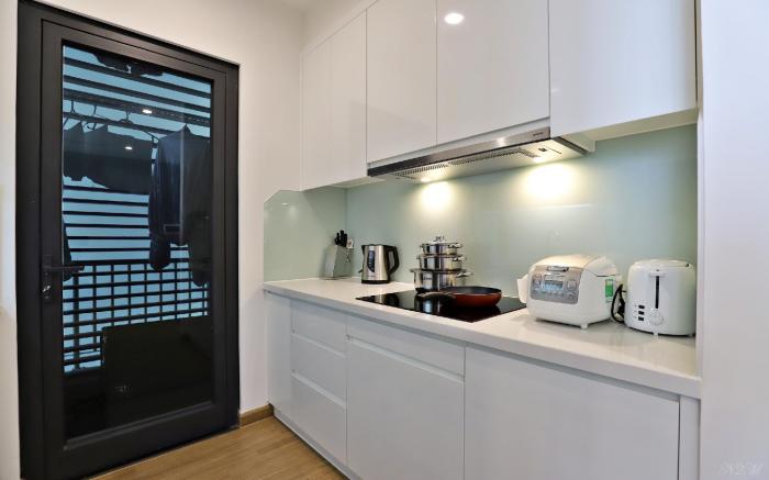 Vinhomes Sky Lake 1 Bedroom City Skyline