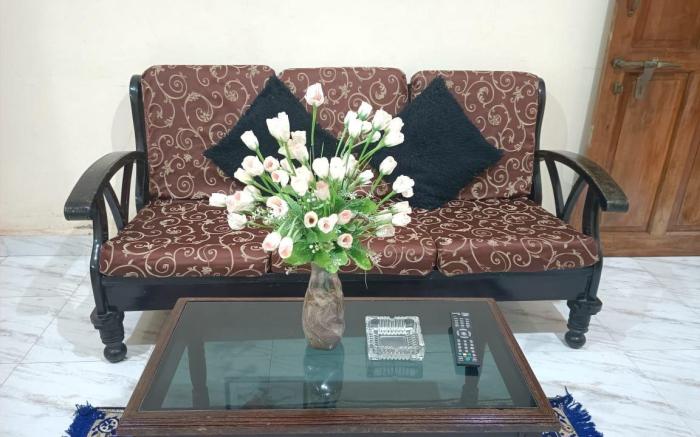 2 Bedroom Near Candolim Beach 5min walk Wid AC-DA2