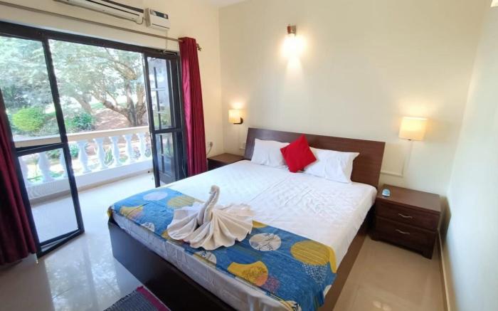 Lovely 1BHK-9 Near Candolim Beach Wi-Fi/AC/POOL