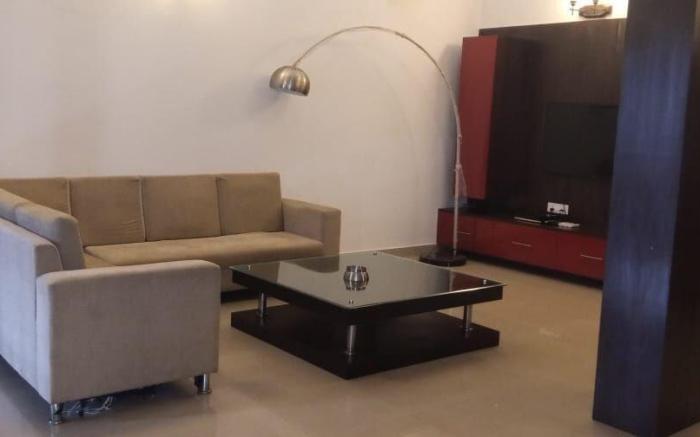 Luxurious 2BHK-3 AC/WiFi/Pool/Backup/Near To beach