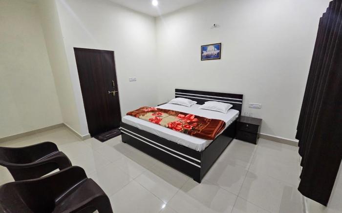 Govind Resort