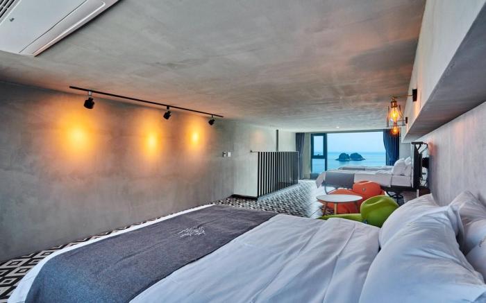 Yeosu Art Land Resort