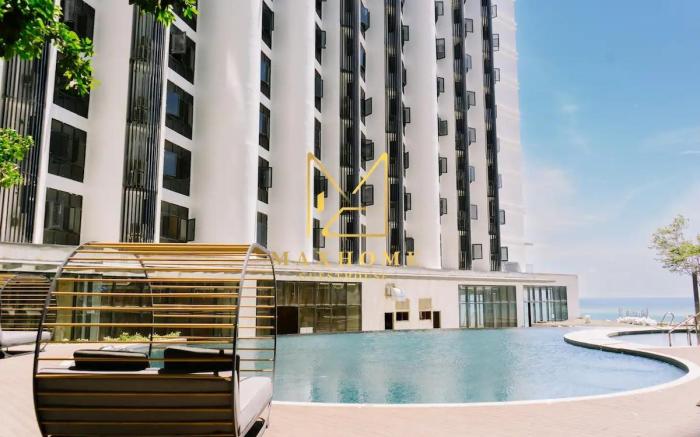 Premium  City Seaview Studio @The Shore KK C15