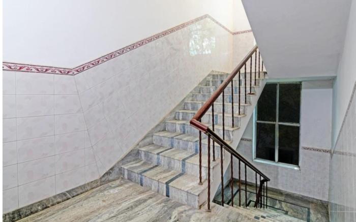 DhamStay Hotel Elite stay Near Baramunda Bus Stand