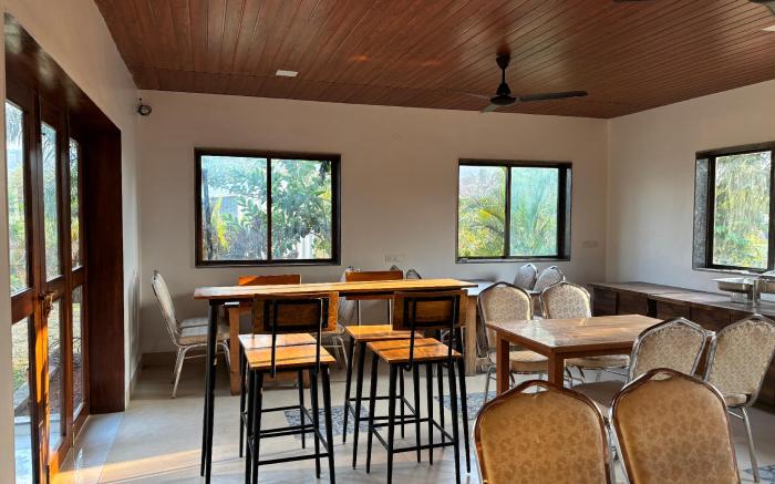 Vanah Villa And Resort