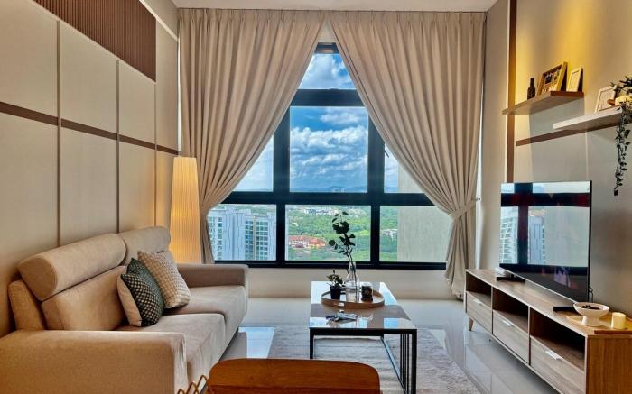 PR1912 Paradigm Mall Residence 3BR 8Pax