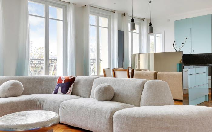 Elegant & Spacious Home in Heart of Paris