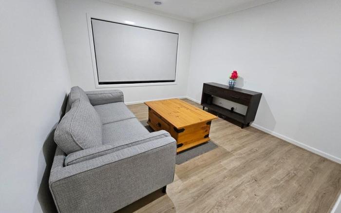 4-Room Retreat - Family Friendly Edith