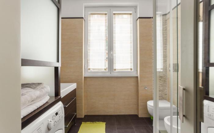 E6 - TUSCOLANO APARTMENT