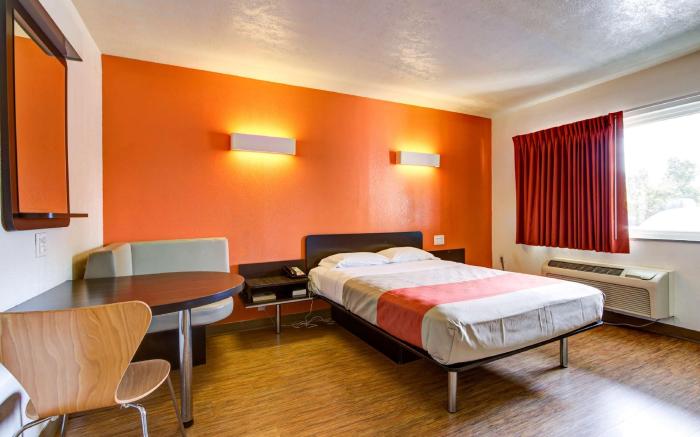 Motel 6 Richfield, OH