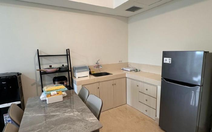 Apartemen Lincoln 2Bedroom lantai 2 diatas mall