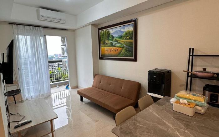 Apartemen Lincoln 2Bedroom lantai 2 diatas mall
