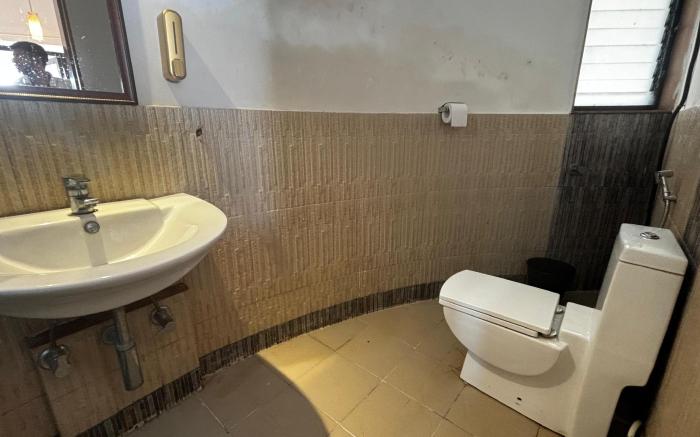 Villa Infinity By The Sea, Karde