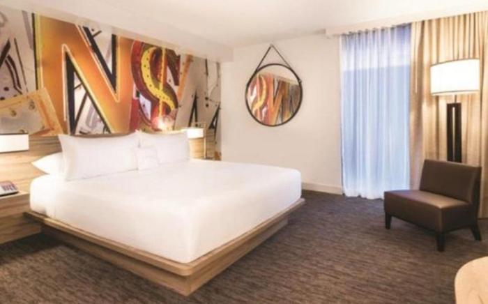 The LINQ Hotel & Casino – A Caesars Rewards Destination