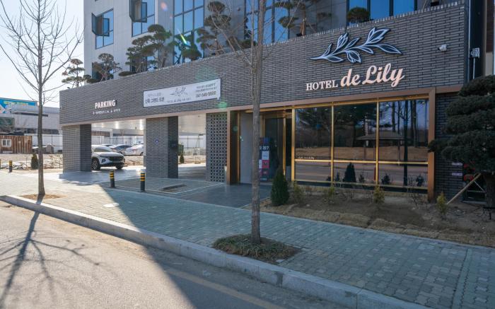 HOTEL DE LILY