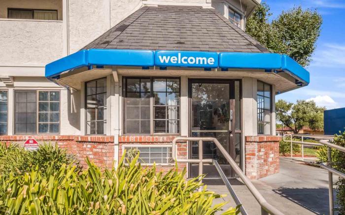 Motel 6 Fairfield, CA - North